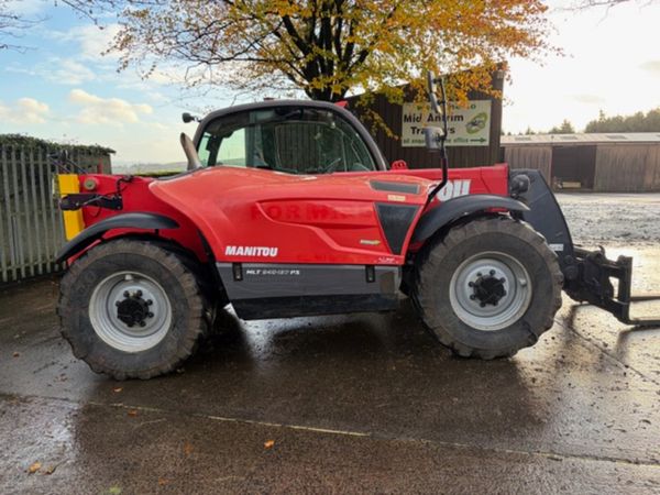 2015 Manitou MLT 840-137 P/Shift Telehandler - Main image
