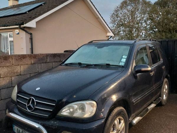 Crewcab mercedes ml270cdi - Main image