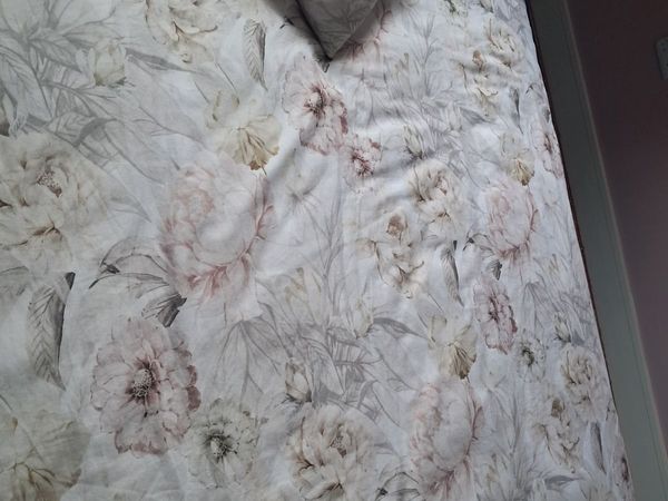 Double bed - Main image