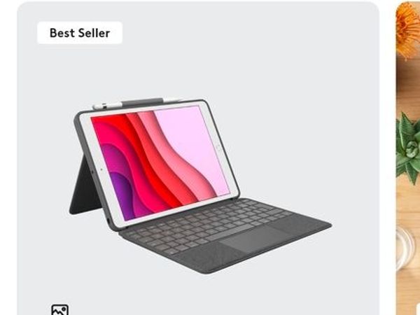 Logitech Combo Touch iPad Case (7th/8th/9th Gen) - Main image