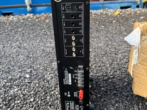 TOA Amp and Speakers for sale in Sligo for €120 on DoneDeal