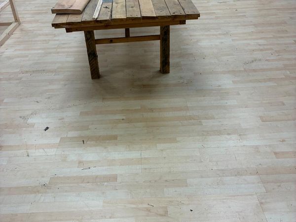 Laminate flooring (approx 2000sq ft) - Main image