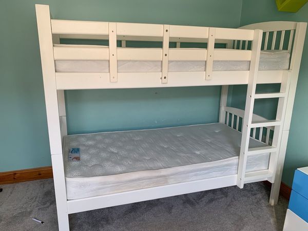 Bunkbed and mattresses - Main image