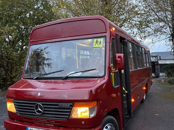 Mercedes vario 33 seater - Main image