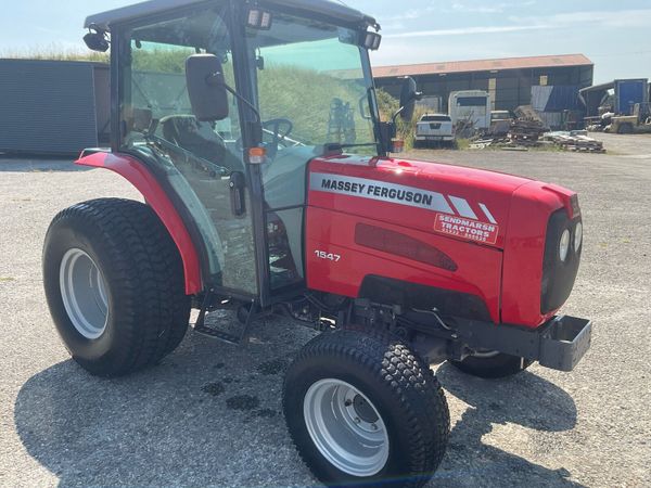 M f 1547 TRACTOR 11OY2261 - Main image