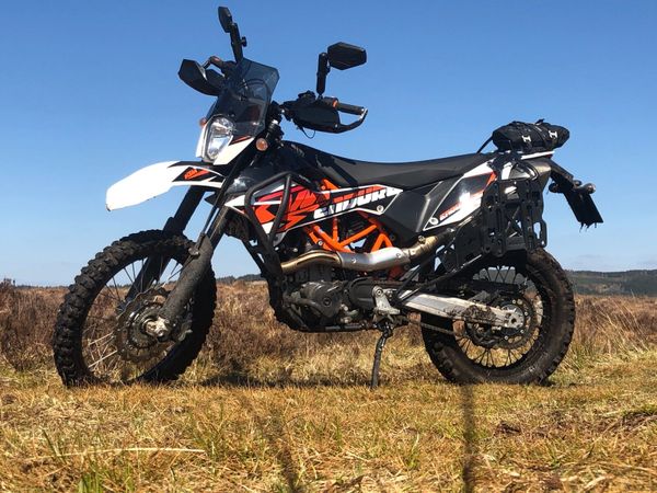 KTM 690 Enduro 2015 - Main image