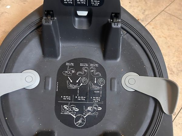Cybex Base T - Isofix rotating base - Main image