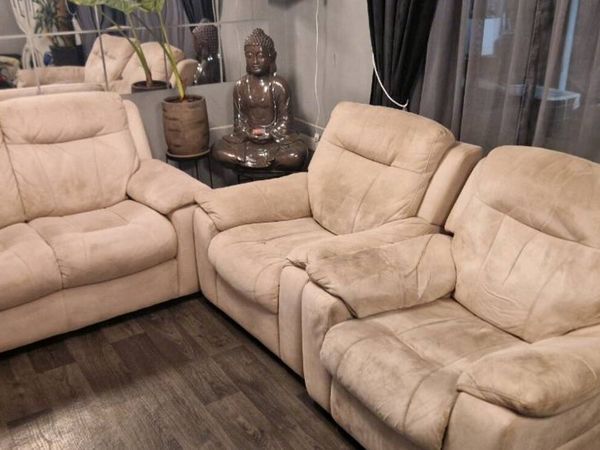FREE Suede leather 2+1+1electric recliner - Main image