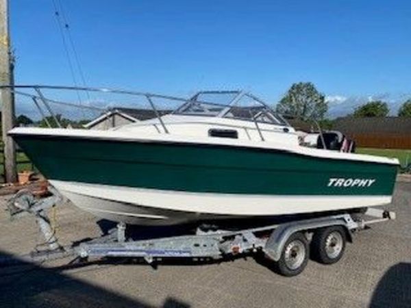 END OF SEASON SALE    2005 BAYLINER TROPHY 1902 WA - Main image