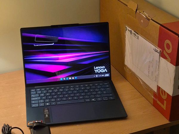 Lenovo Yoga Slim 7a AI7 445 16/1TB NEW OPEN BOX - Main image