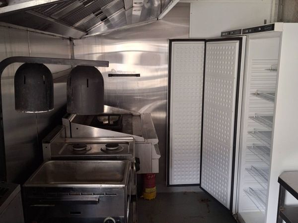 Food trailer - Main image