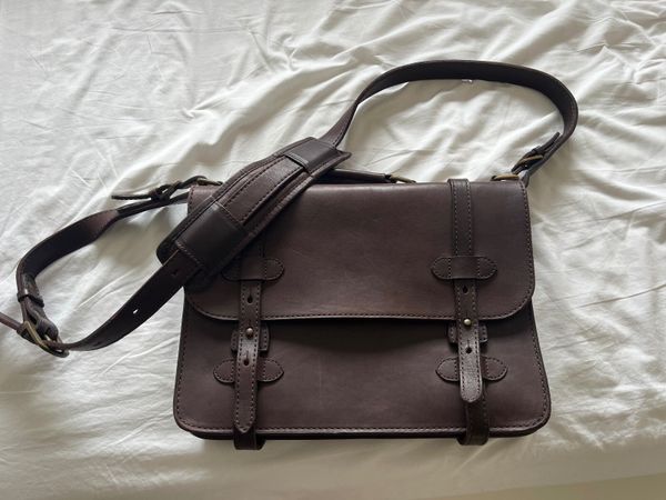 Cravar - Leather messenger bag - Main image