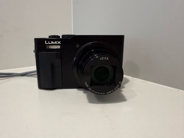 LUMIZ TZ99 Digital Camera - Main image