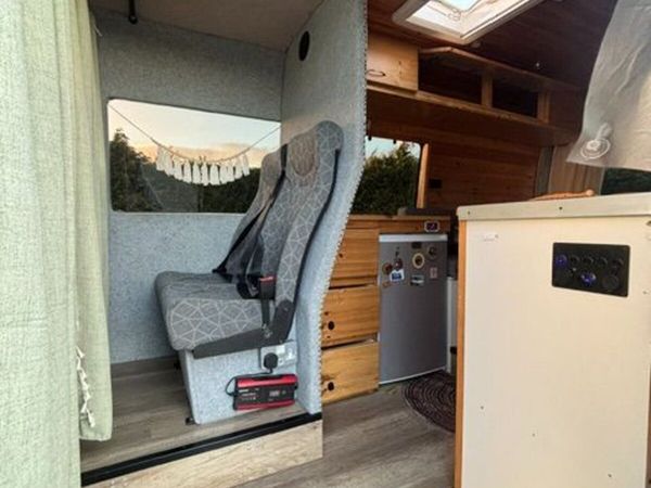 2007 Renault Master Camper | 5 Seat | Solar Panel - Main image