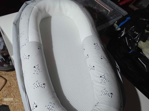 PurFlo Sleep Tight Baby Bed - Main image