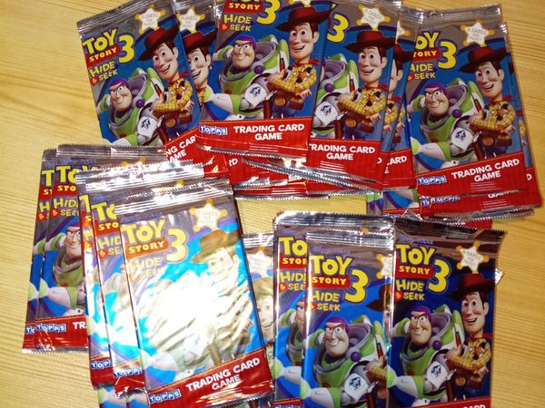 Trading cards - Main image