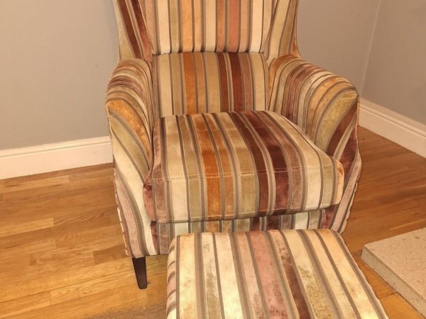 Arm Chair - Queen Anne Style high-back wingback - Main image