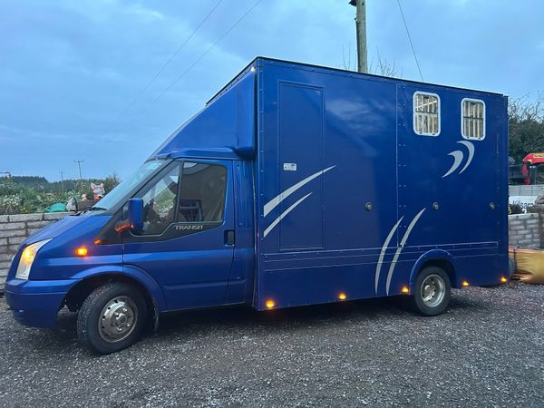 3.5ton Ford. - Main image