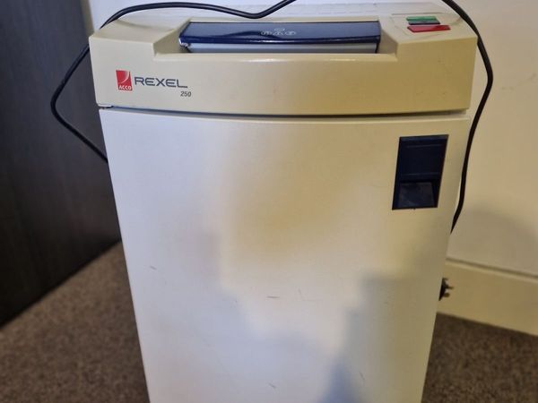 Rexel 250 Heavy-Duty Office Shredder - Main image