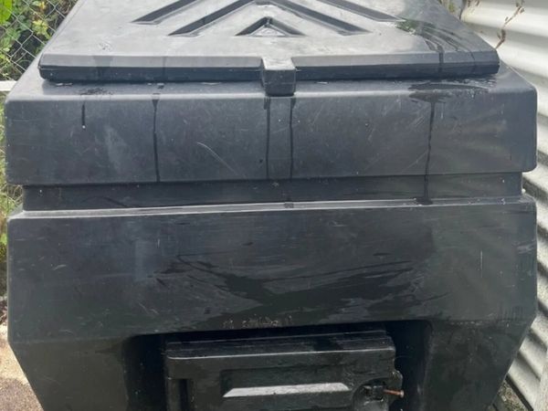 Coal bunker like new - Main image
