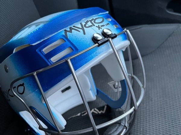 New hurling helmet - Main image