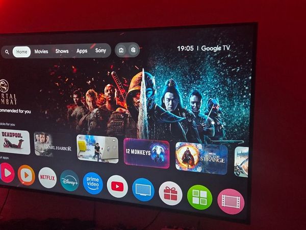 Sony Bravia 65" 4K Ultra HD with soundbar - Main image