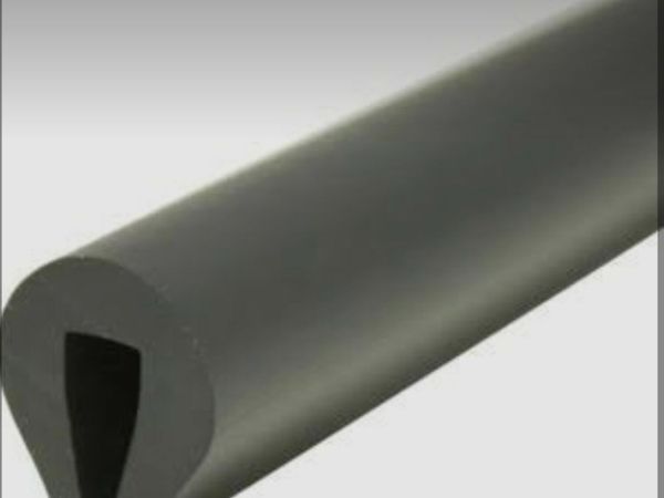 9m  30ft U Fender for €89.00 - Main image
