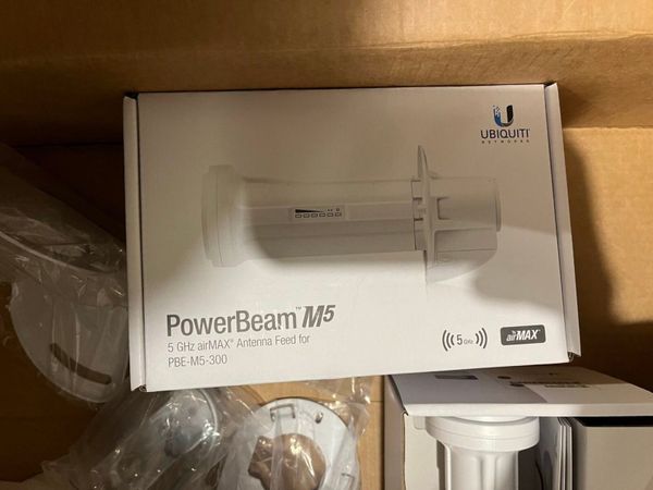 Pair of Ubiquiti PowerBeam M5 PBE-M5-300 - Unused - Main image