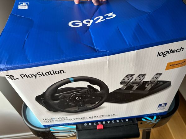Logitech G923 steering wheel and pedals - Main image