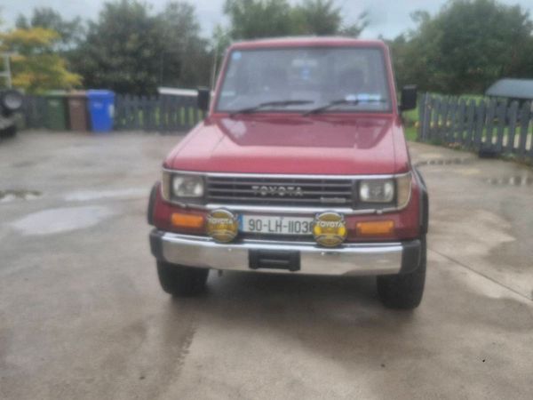 Toyota landcruiser - Main image