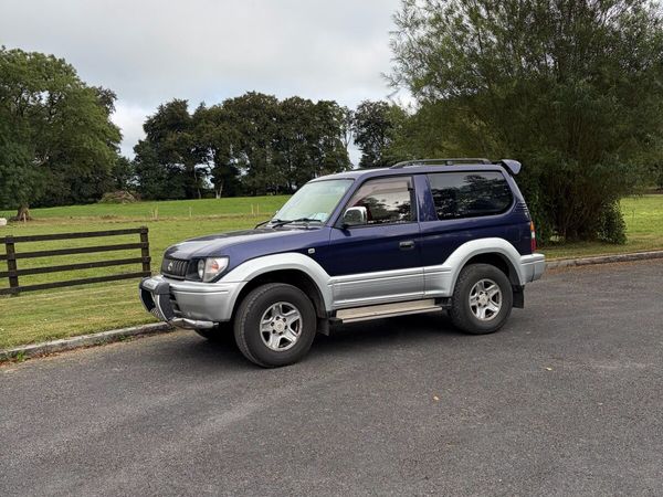 Toyota Landcruiser Prado J90 - Main image