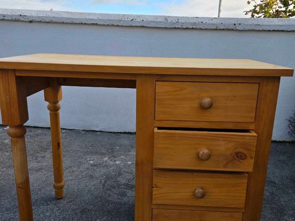 Desk - Main image