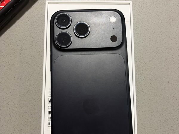 I phone 18pro max - Main image