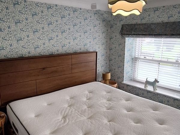 Superking  Hamilton Aged Oak Bed Frame & Mattress - Main image