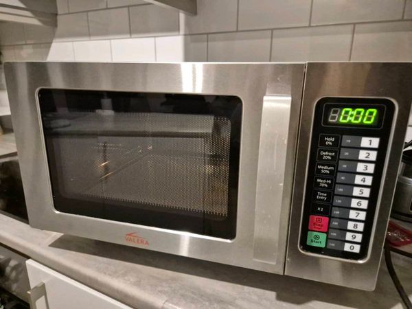 Valera VMC1000 Commercial Microwave Oven

1000W - Main image