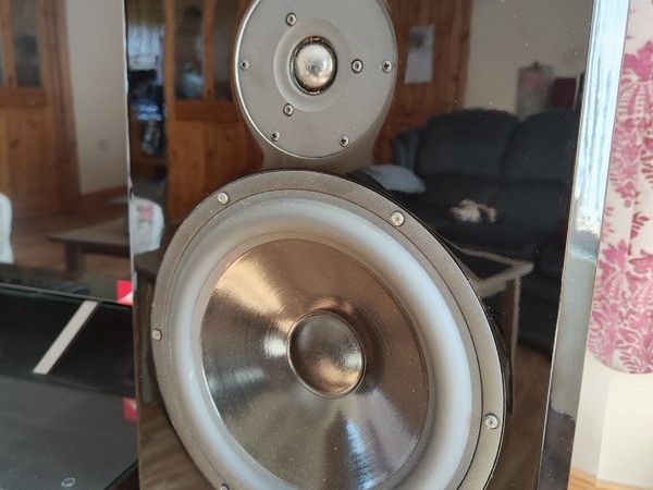High-quality floor speakers Edgar Audio. - Main image