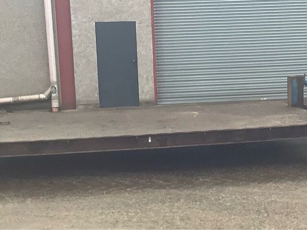 Low Loader - Main image