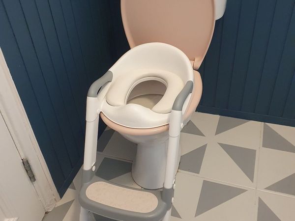 Toilet training seat with steps - Main image