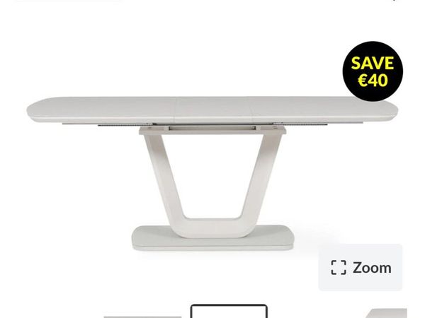 Extendable dining table - Main image