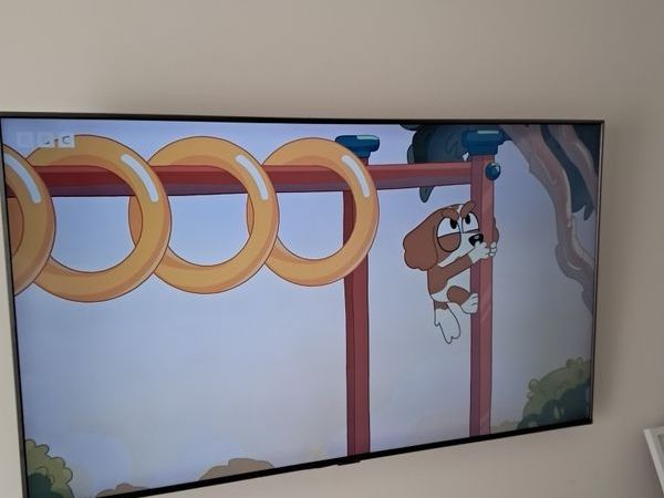 Samsung 50" 4K UHD Smart TV - Fully Functional - Minor Damage - Main image