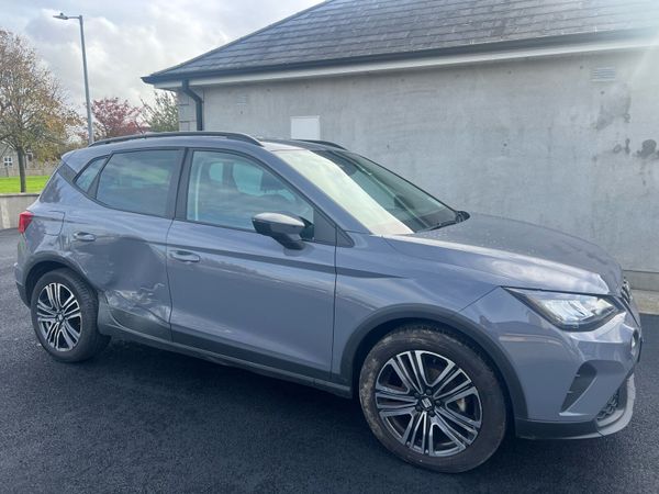 Seat Arona SE+ DSG 2025 - Main image