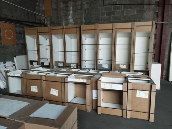 Kitchen cabinets need gone asap - Main image