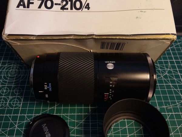 Minolta/Sony A mount 70-210mm f/4 beercan lens - Main image