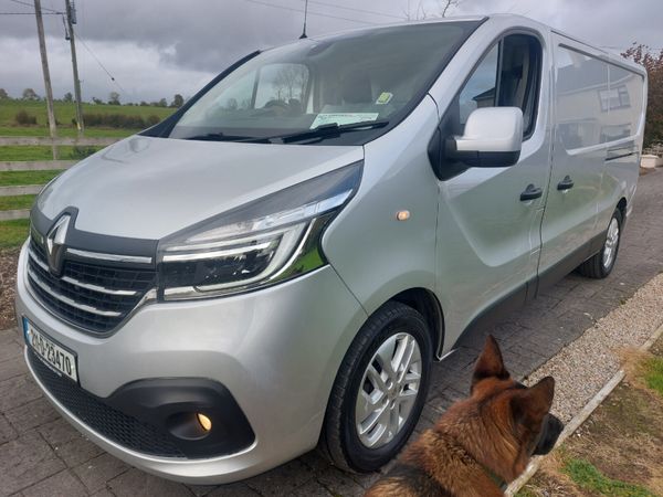 RENAULT TRAFIC 2021' SPORT - 120 BHP - Main image