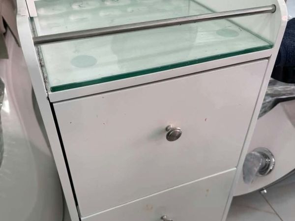 3 of these little units for saloons - Main image
