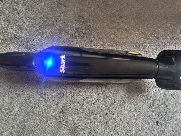 Shark Handheld Cordless Vacuum Cleaner - Main image
