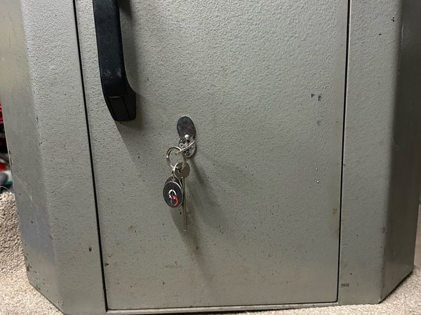 Corner safe - Main image