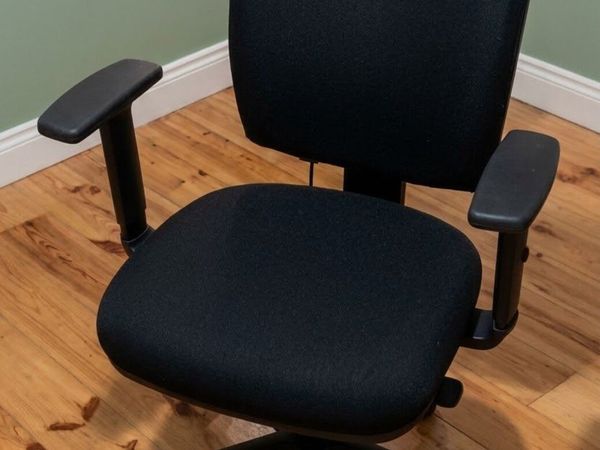 Ergonomic High-Back Office / Task Chair (Black) - Main image