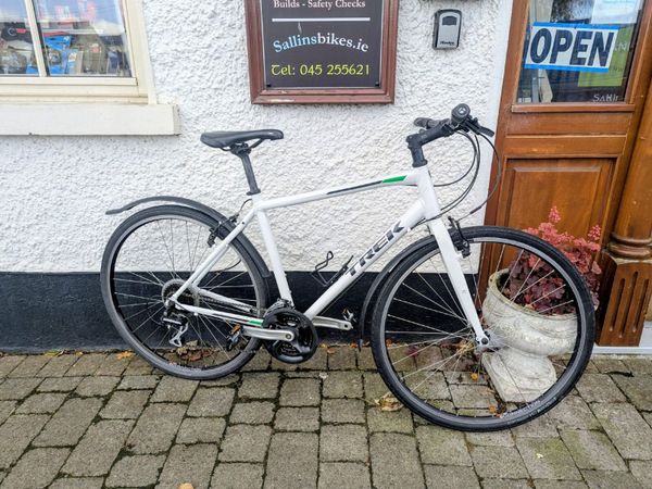 Trek fx2 hybrid bike - Main image