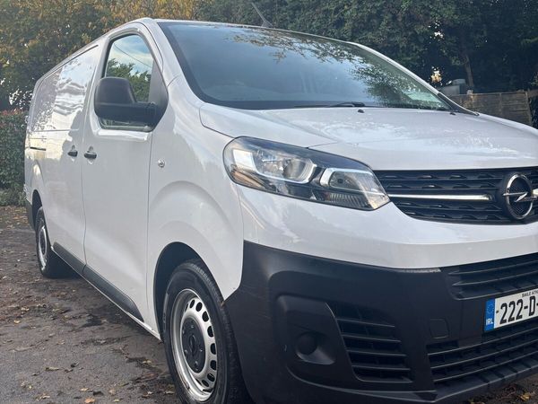 2022 Opel vivaro - Main image